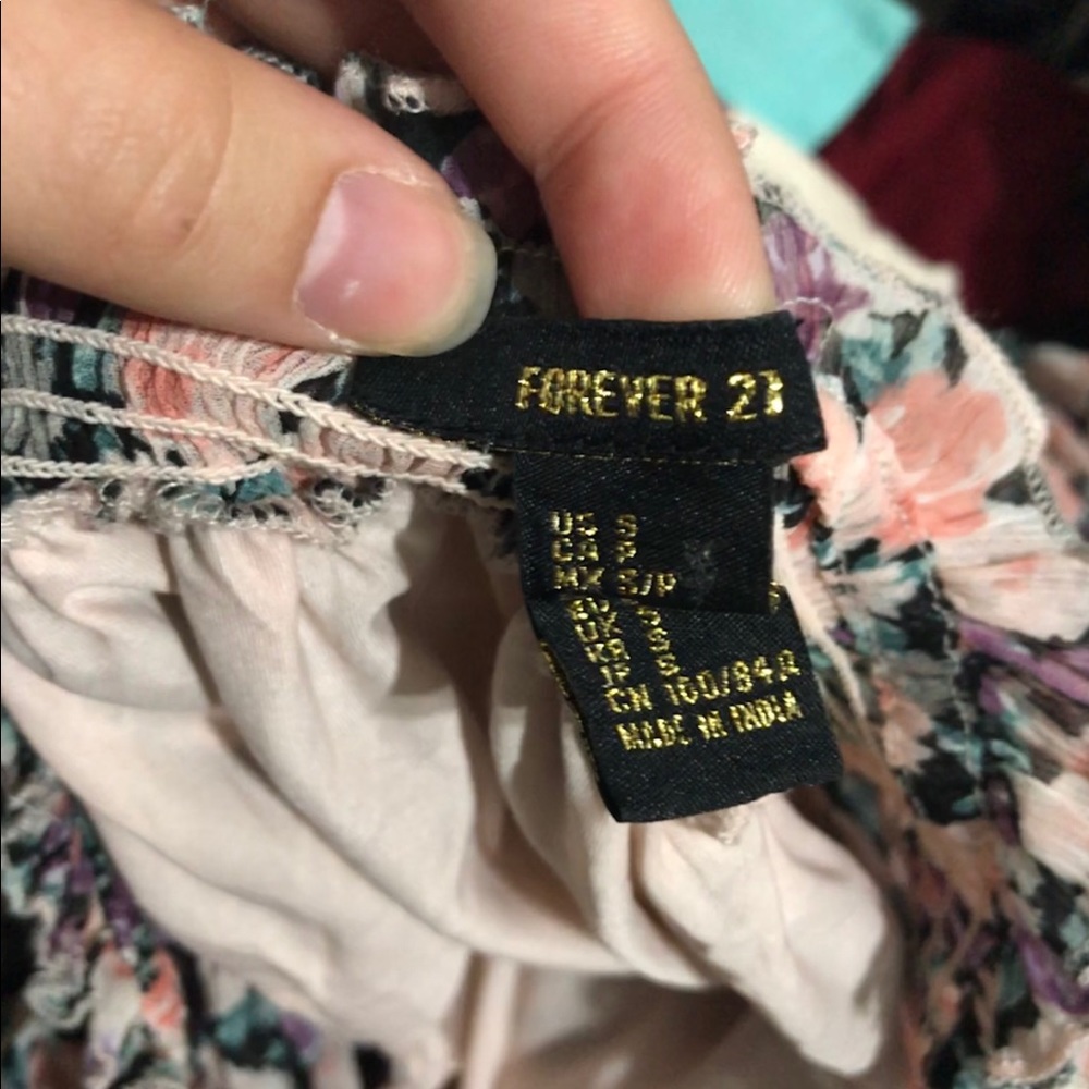 Dress - Picture 3 of 3